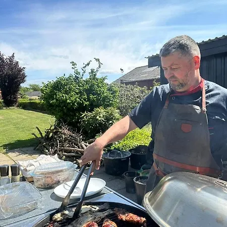 住宿加早餐酒店 Oj *